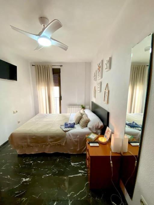 El Almendral Apartment เฮน ภายนอก รูปภาพ